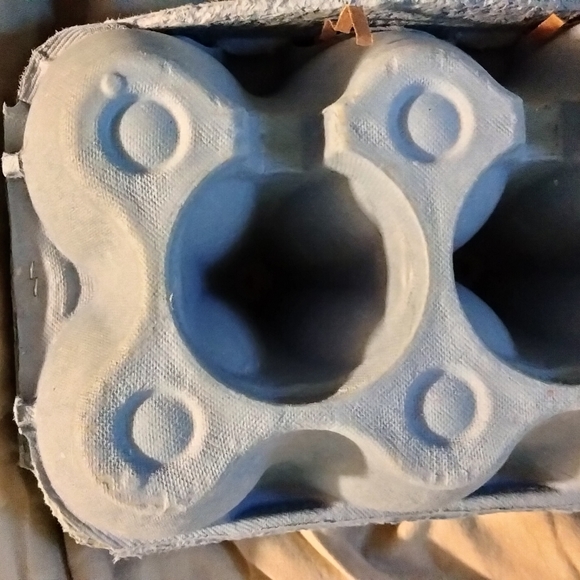 Dinosaur eggs beeswax crayons bogo free - Picture 2 of 12